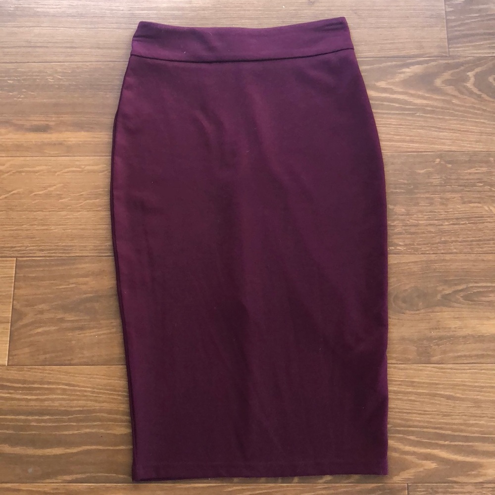 Pencil skirt